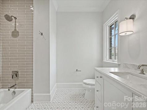 3701 Pelham Lane Charlotte NC 28211