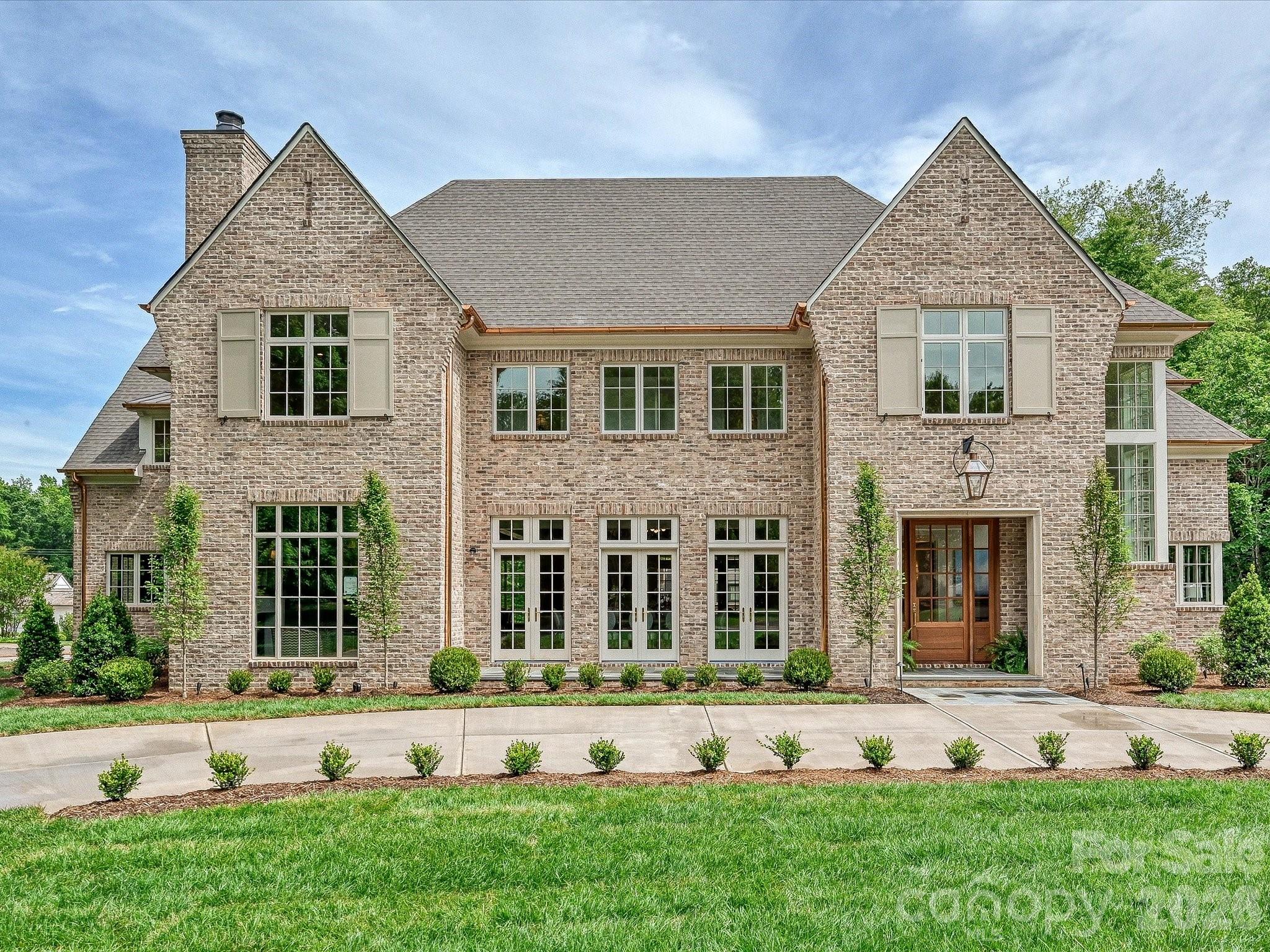 3701 Pelham Lane Charlotte NC 28211