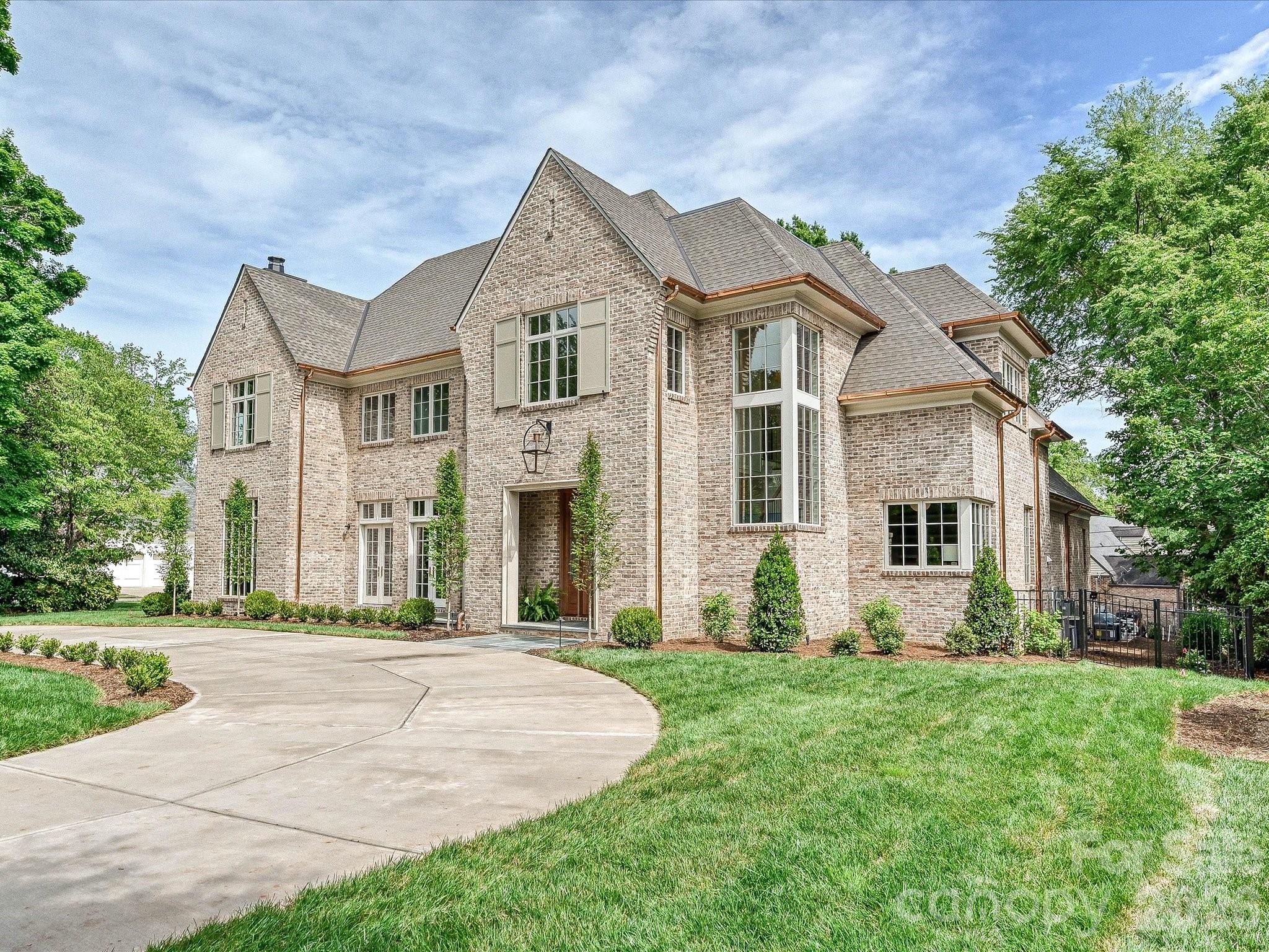 3701 Pelham Lane Charlotte NC 28211