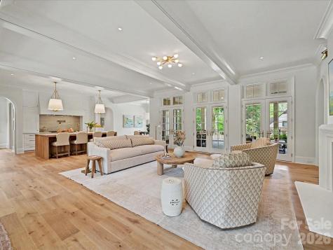 3701 Pelham Lane Charlotte NC 28211