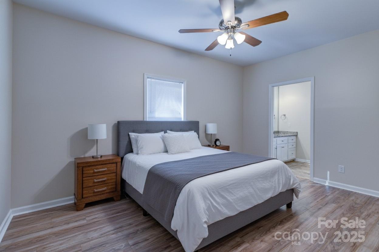 5909 Maple Street Charlotte NC 28269