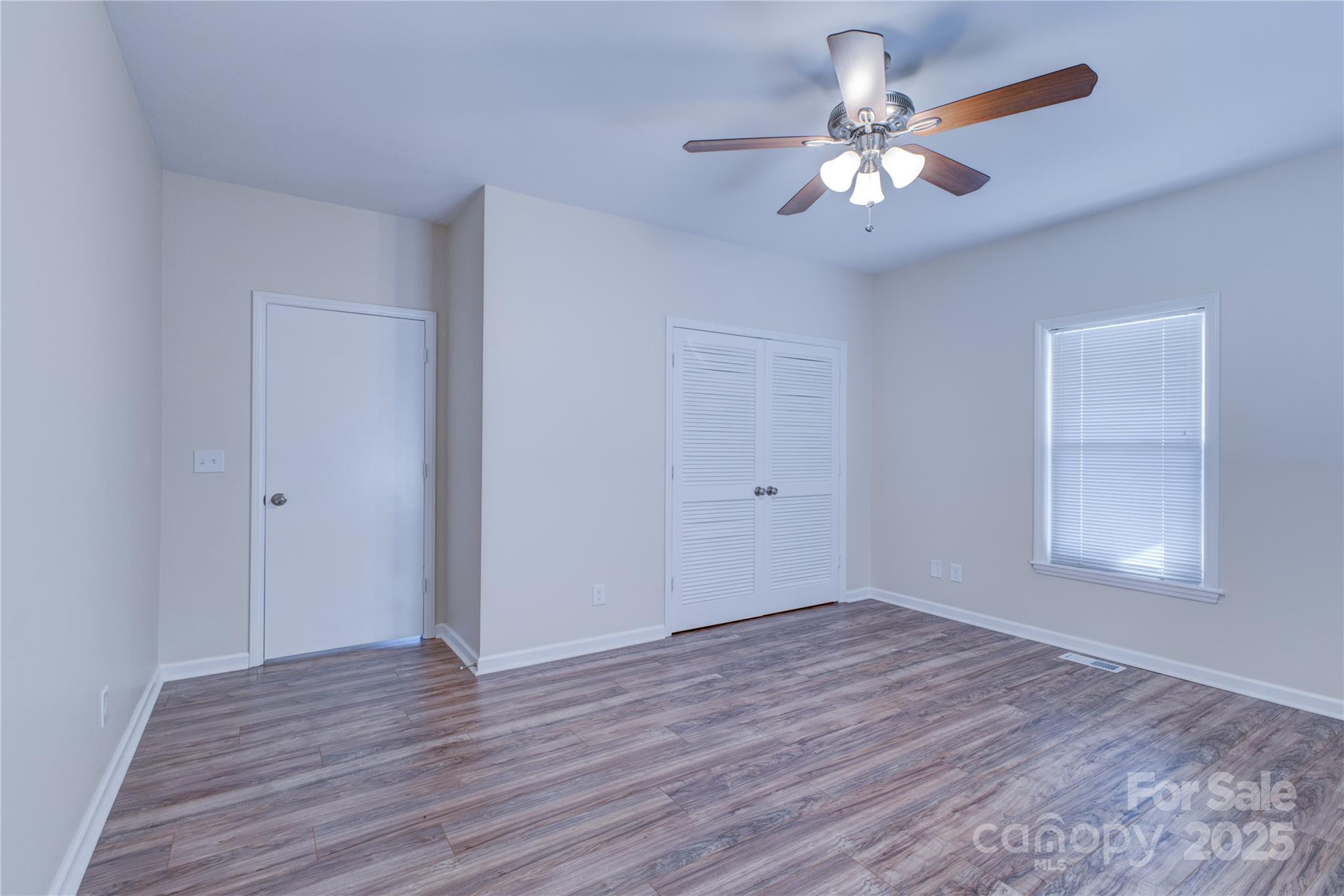5909 Maple Street Charlotte NC 28269