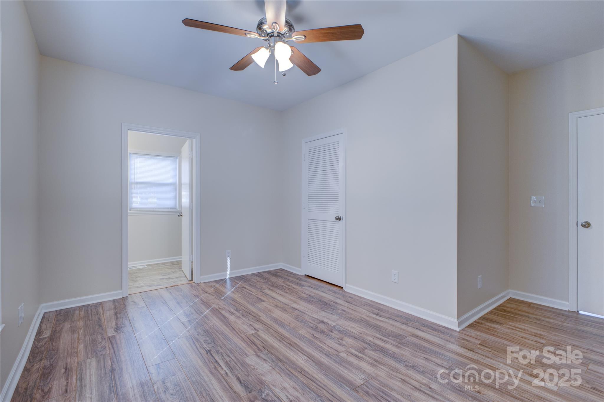 5909 Maple Street Charlotte NC 28269
