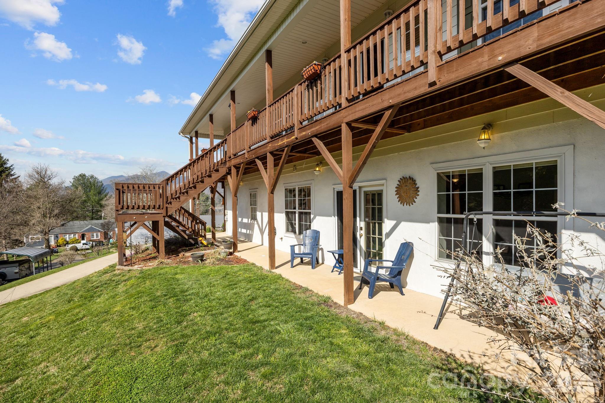 32 Keller Street Waynesville NC 28786