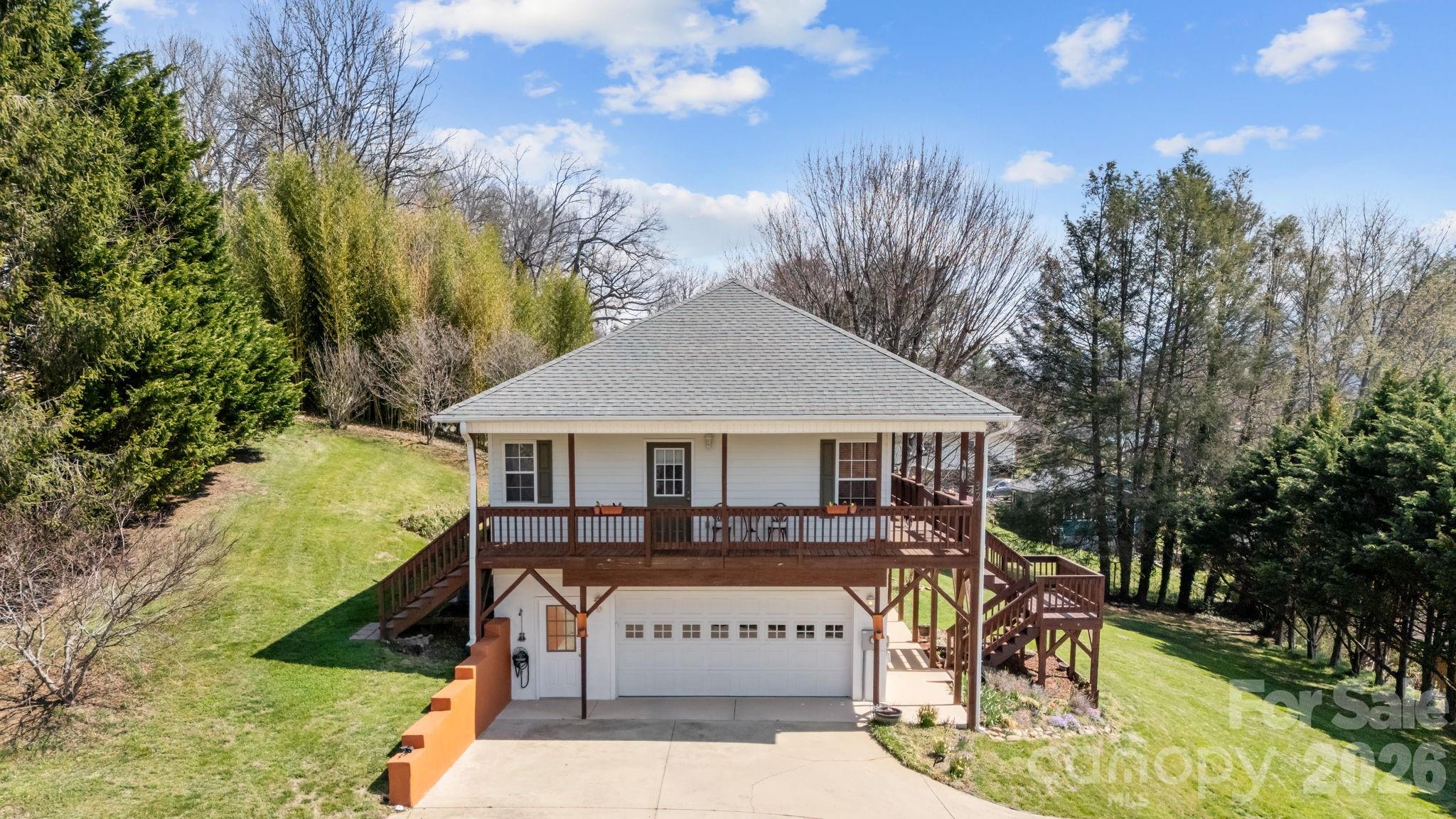 32 Keller Street Waynesville NC 28786