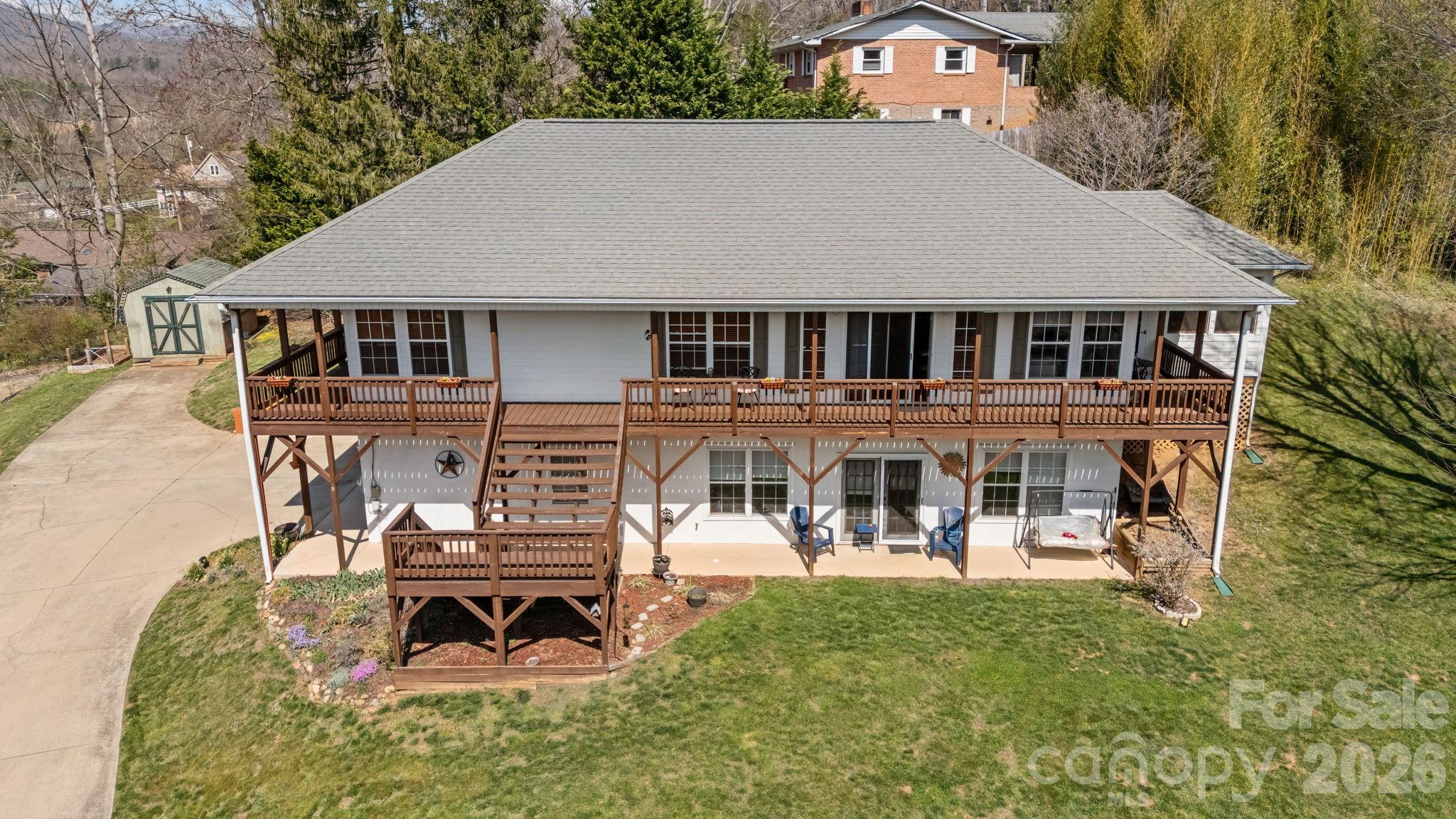 32 Keller Street Waynesville NC 28786