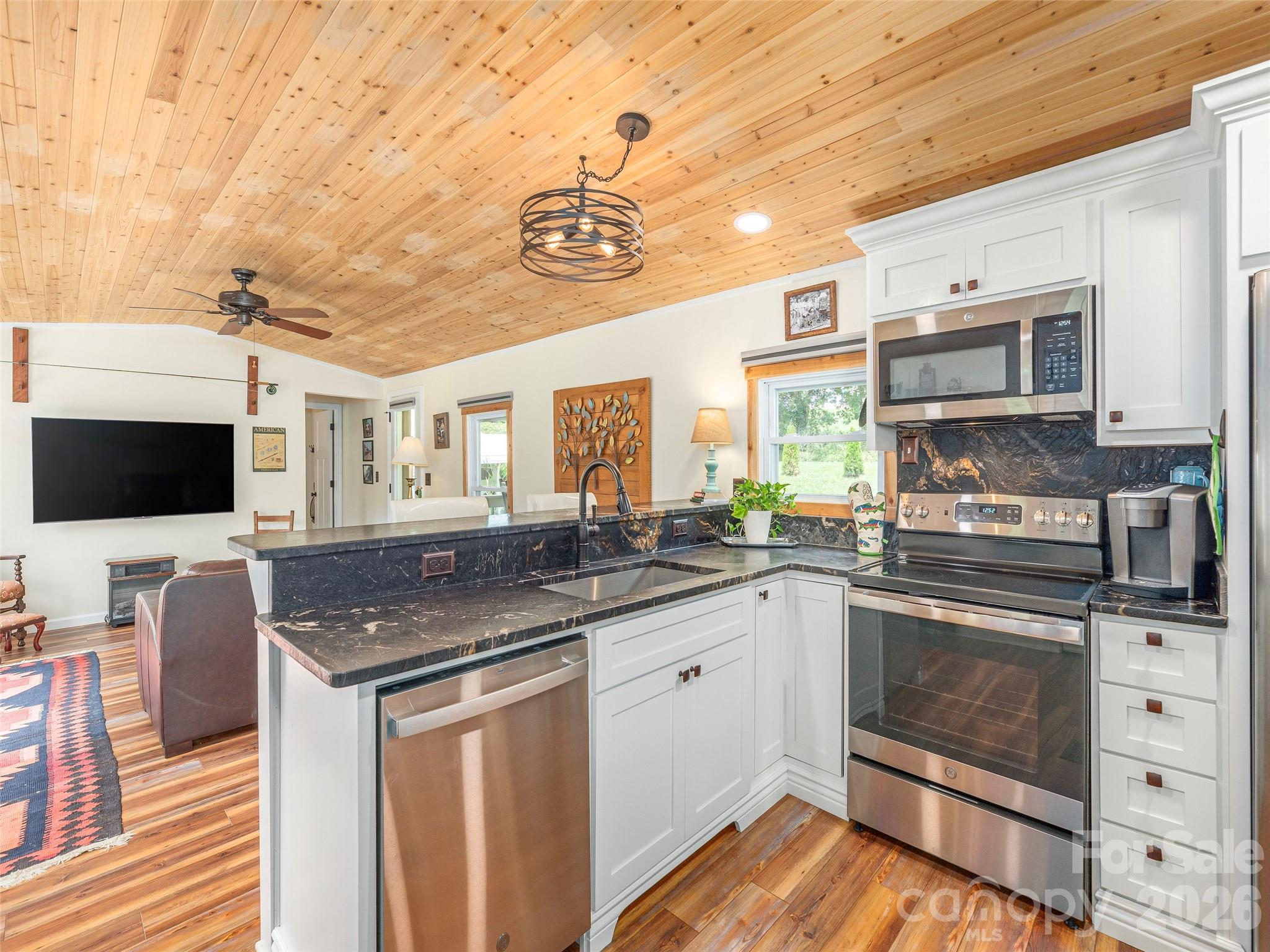 248 Max Thompson Road Canton NC 28716