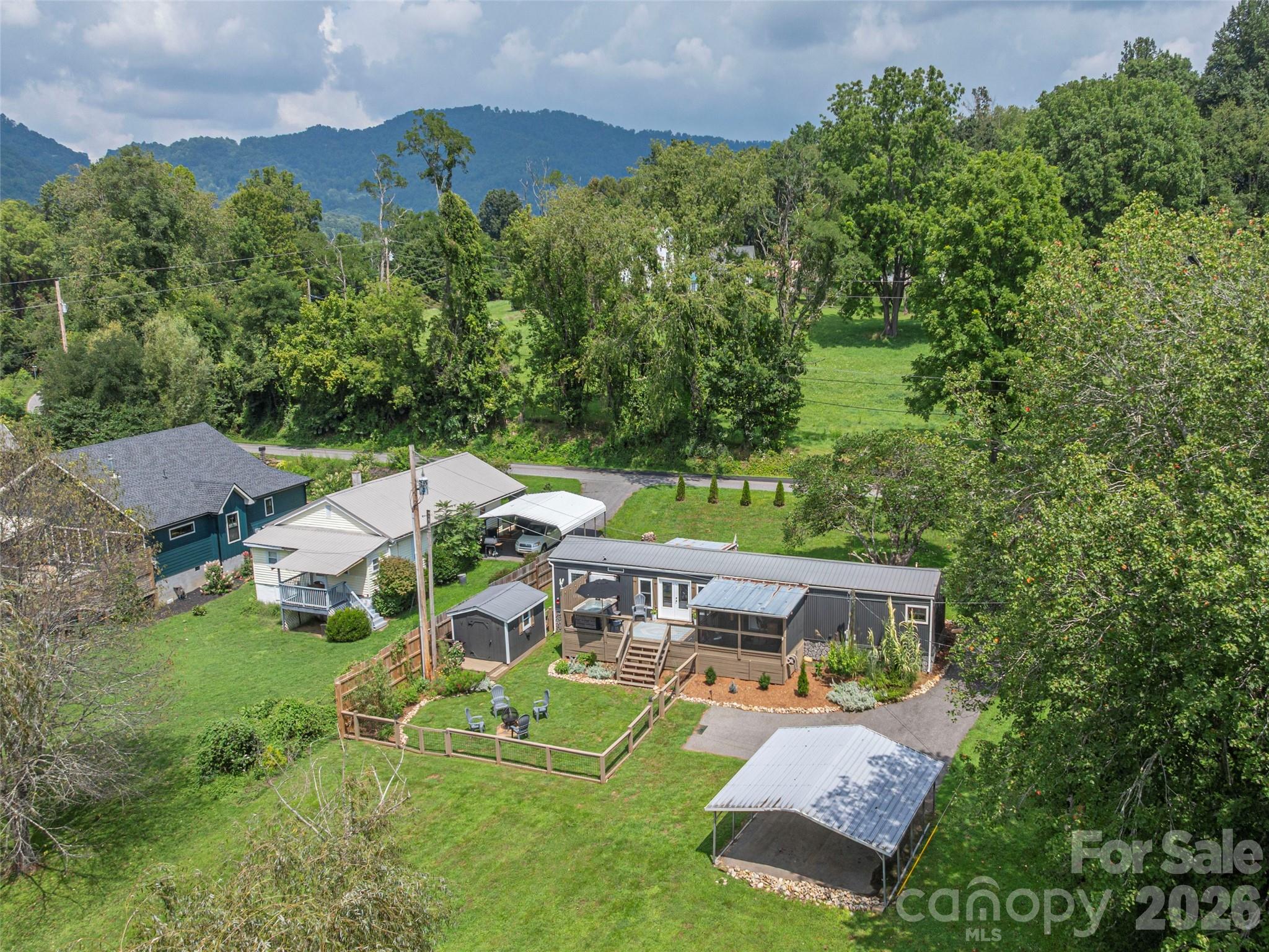 248 Max Thompson Road Canton NC 28716