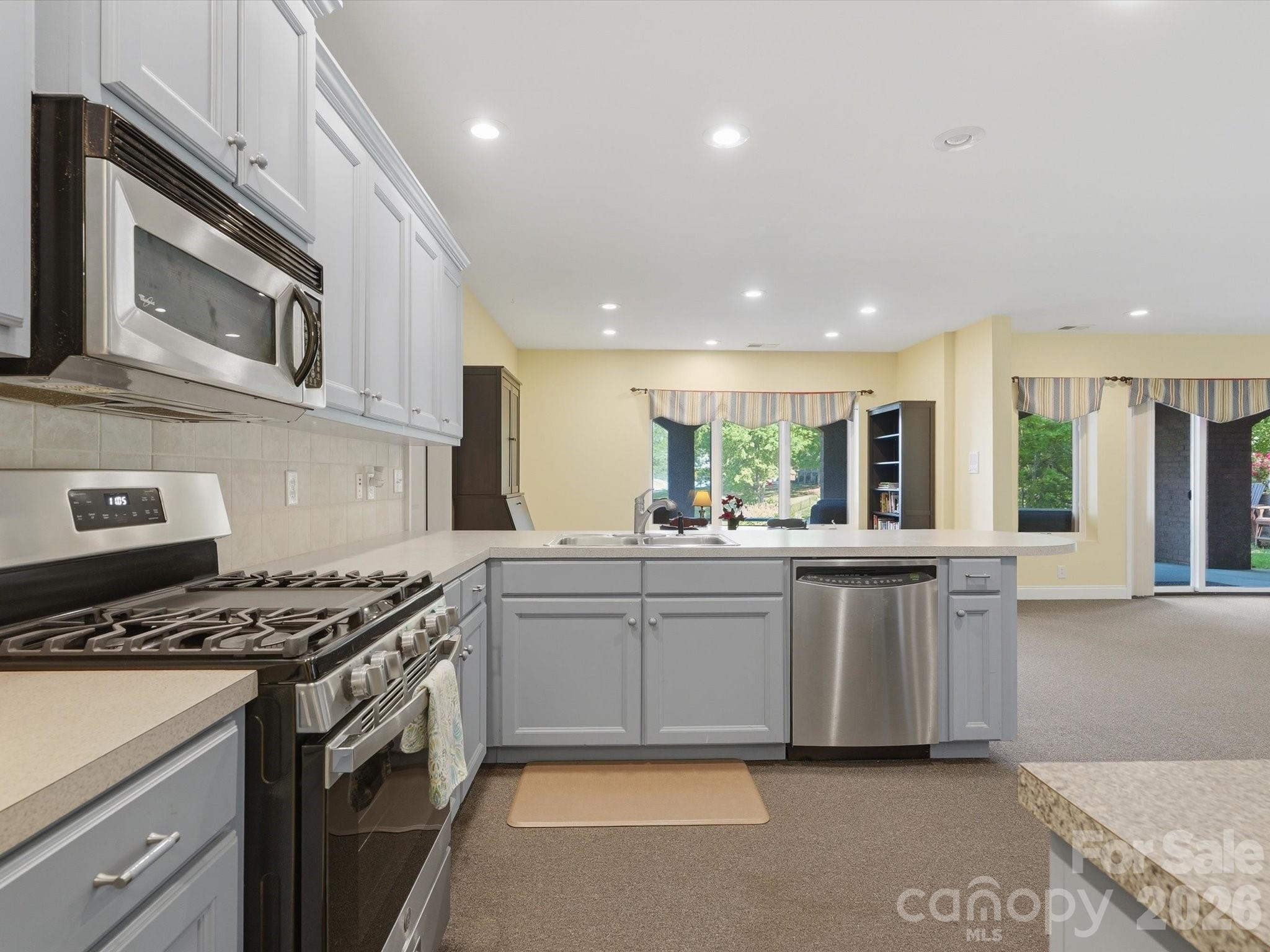 154 Quail Hollow Drive Kings Mountain NC 28086