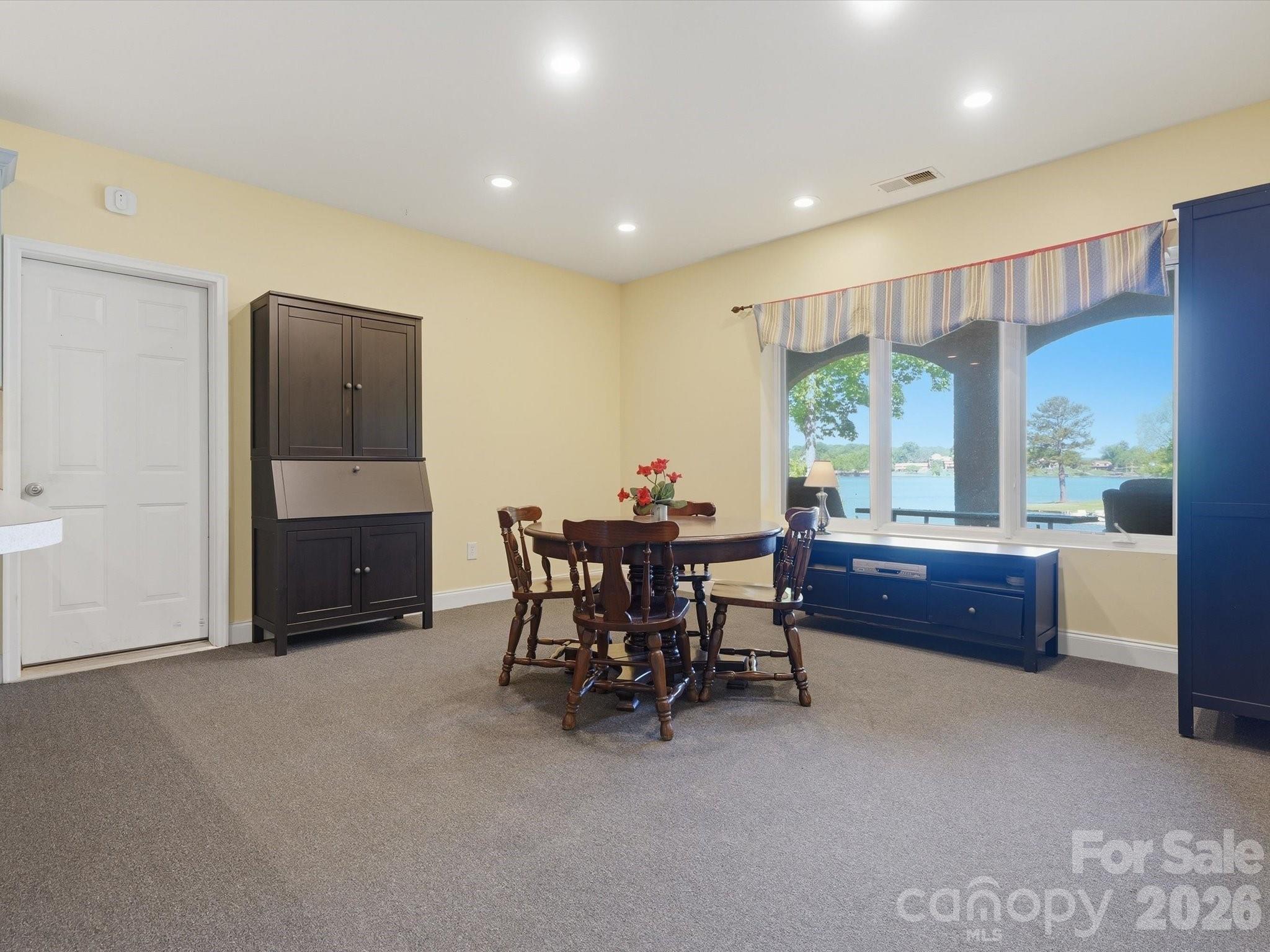 154 Quail Hollow Drive Kings Mountain NC 28086