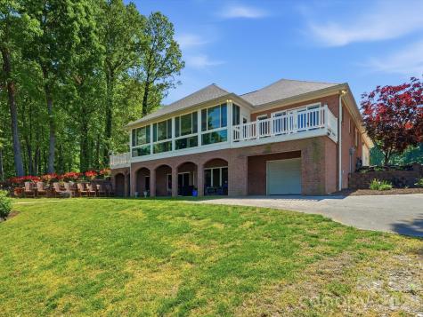 154 Quail Hollow Drive Kings Mountain NC 28086