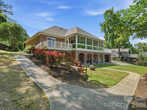 154 Quail Hollow Drive Kings Mountain NC 28086