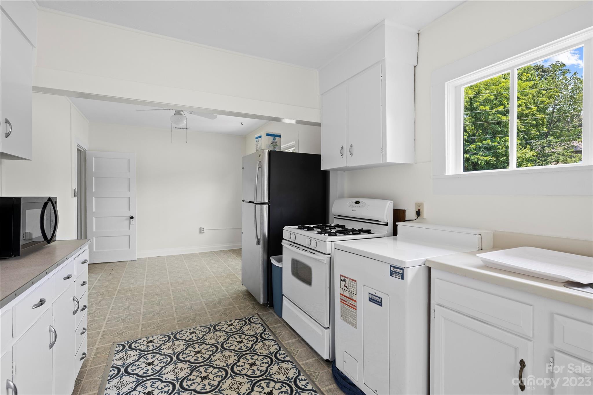 49 Elkwood Avenue Asheville NC 28804