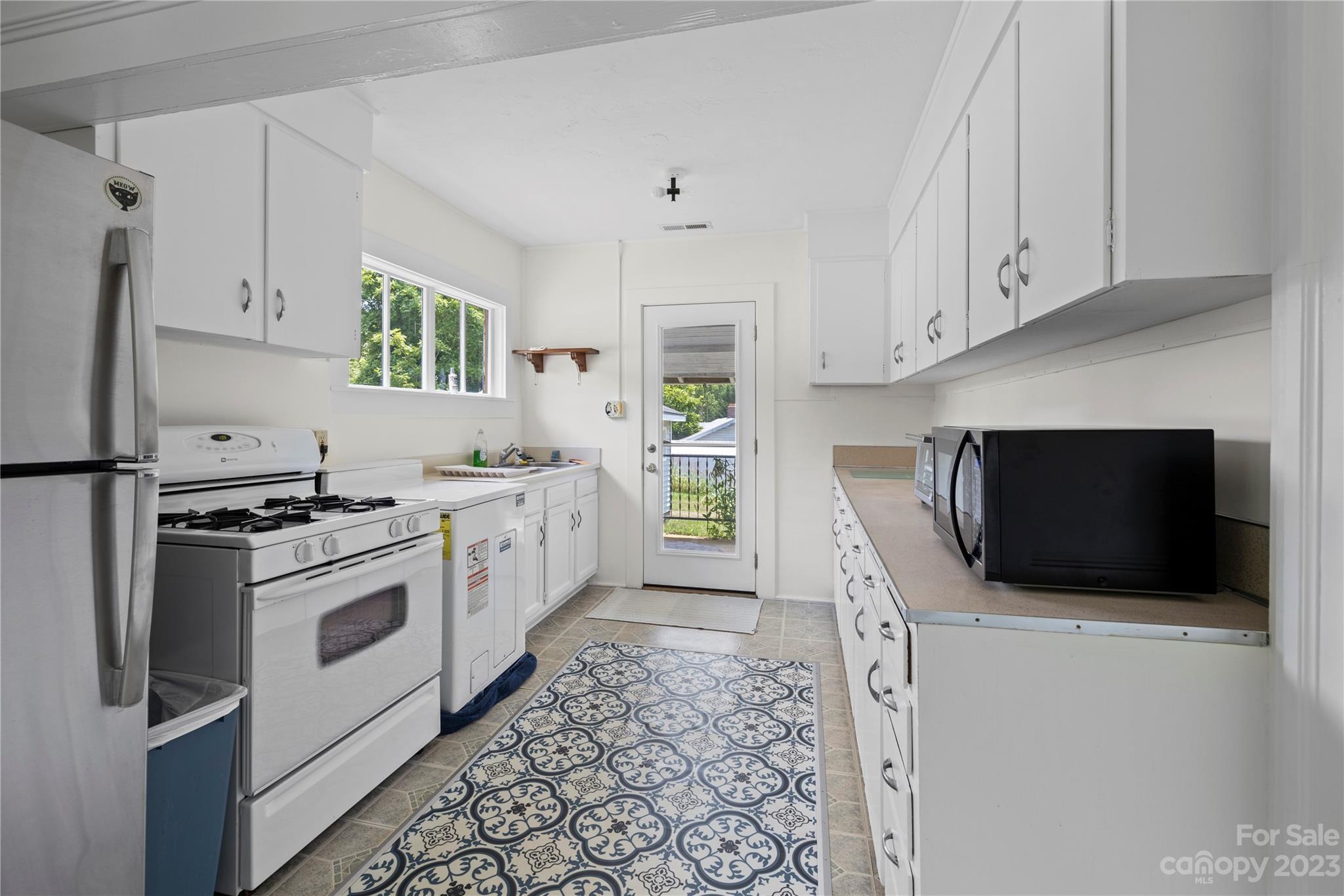 49 Elkwood Avenue Asheville NC 28804