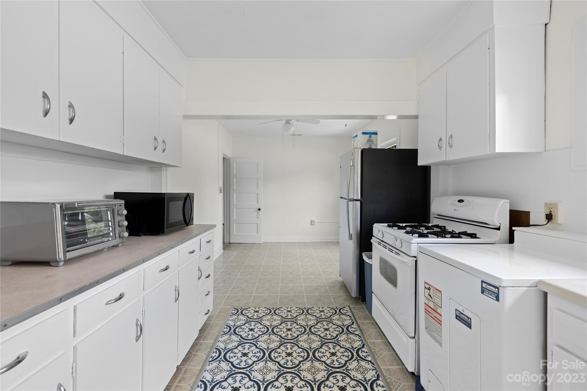 49 Elkwood Avenue Asheville NC 28804