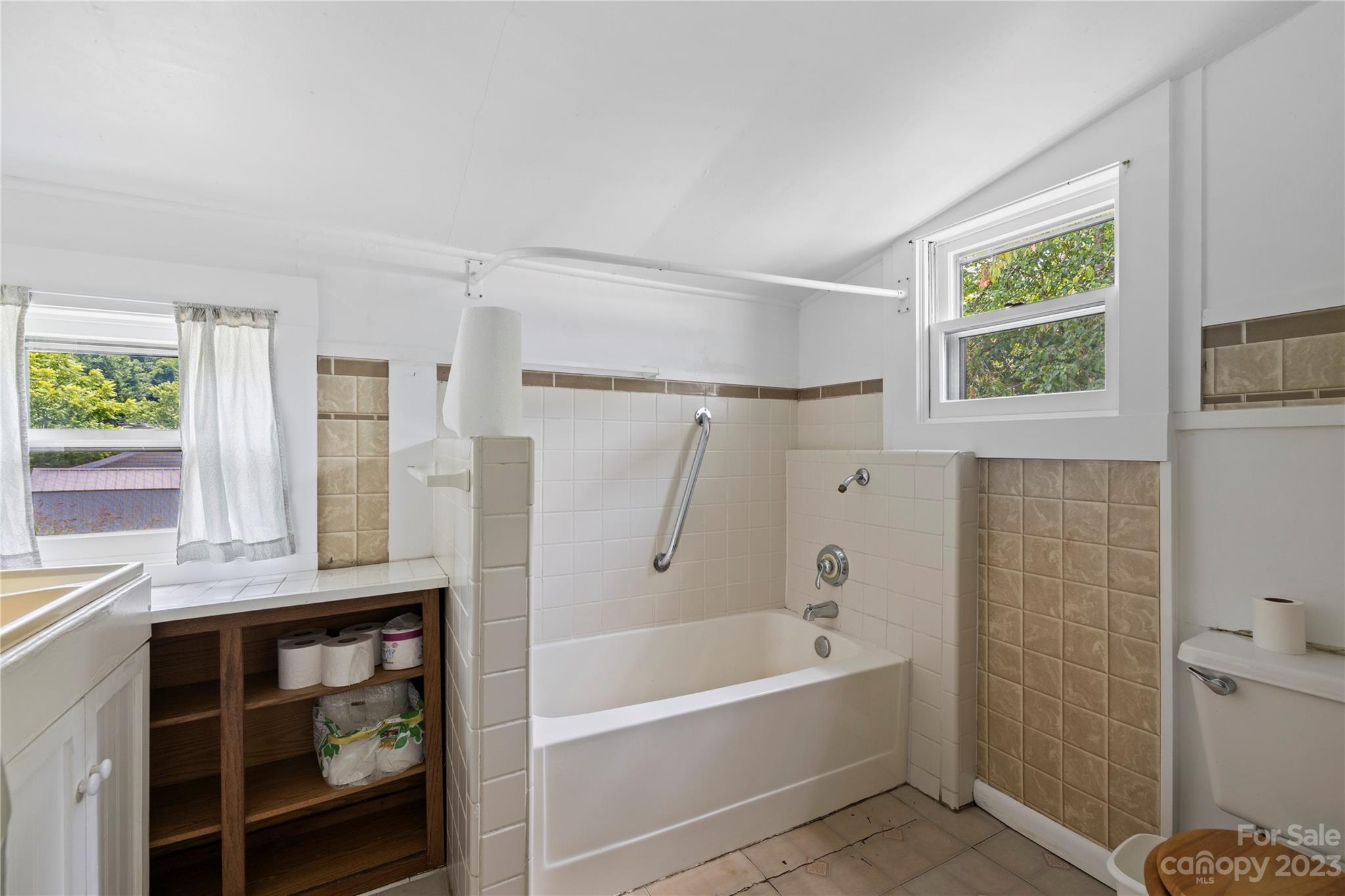 49 Elkwood Avenue Asheville NC 28804