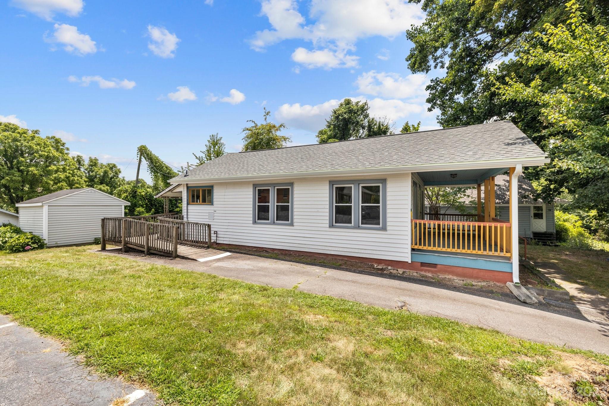 49 Elkwood Avenue Asheville NC 28804