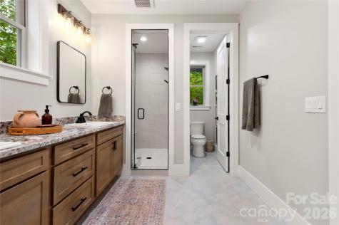 68 Huckleberry Ridge Lane Zirconia NC 28790