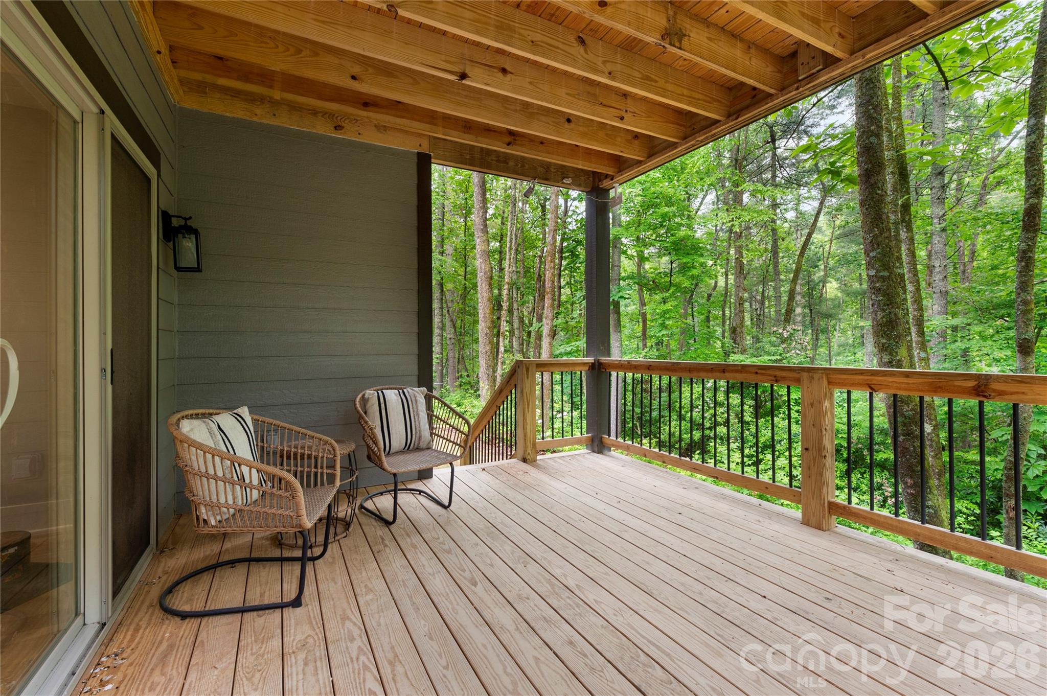 68 Huckleberry Ridge Lane Zirconia NC 28790