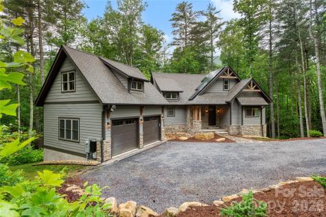68 Huckleberry Ridge Lane Zirconia NC 28790