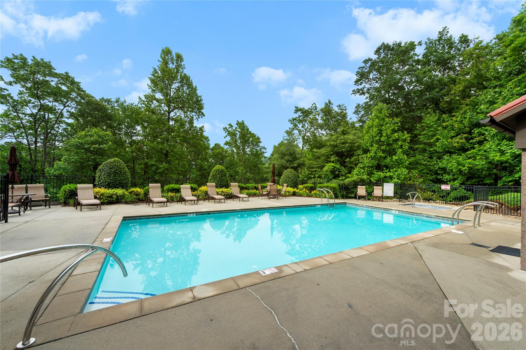 68 Huckleberry Ridge Lane Zirconia NC 28790