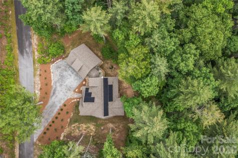 68 Huckleberry Ridge Lane Zirconia NC 28790