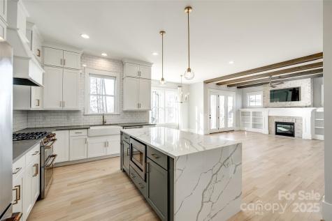 1812 Pin Oak Court Fort Mill SC 29715