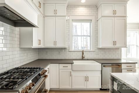 1812 Pin Oak Court Fort Mill SC 29715