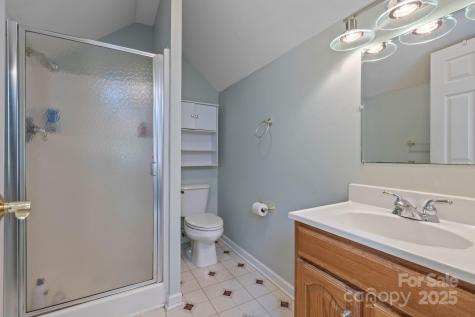 372 Kingfisher Lane Mills River NC 28759