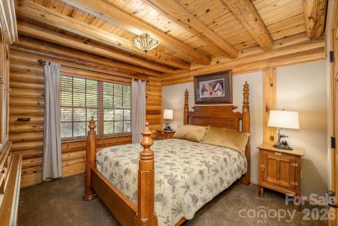 1126 Kilpatrick Road Hendersonville NC 28739