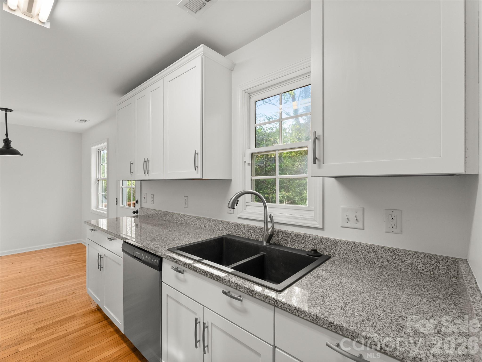 13 Castle Street Asheville NC 28803