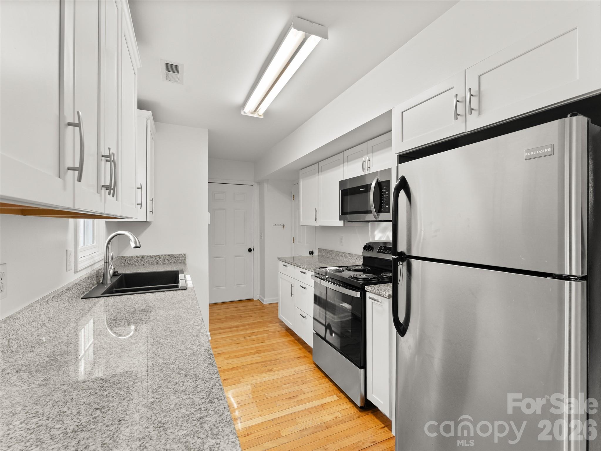 13 Castle Street Asheville NC 28803