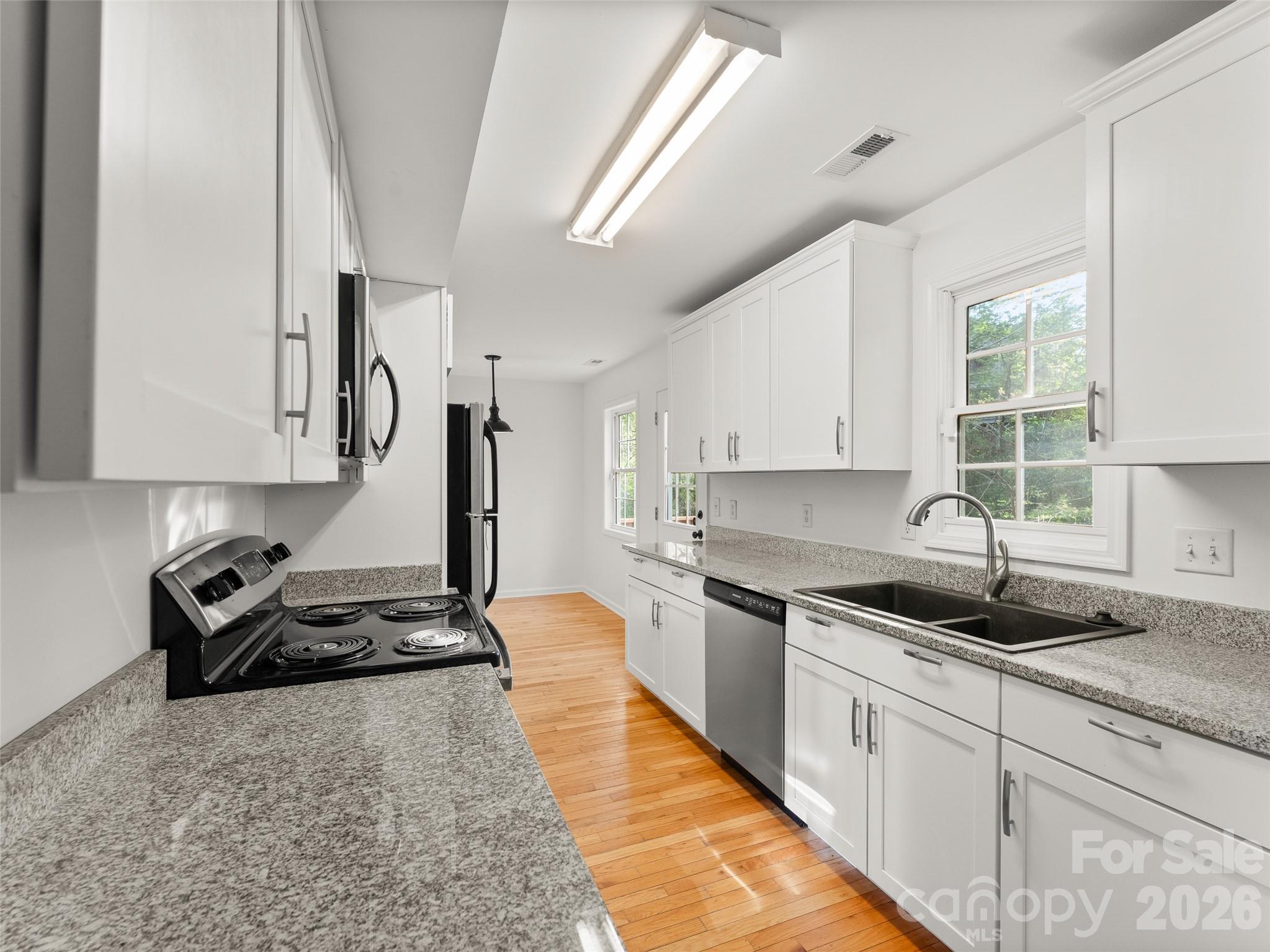 13 Castle Street Asheville NC 28803