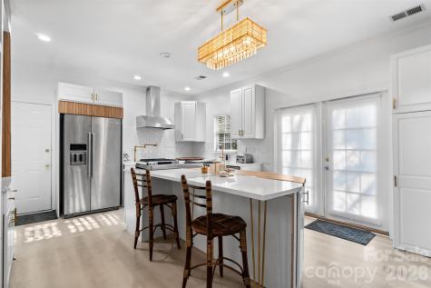 6239 Skyline Drive Charlotte NC 28269