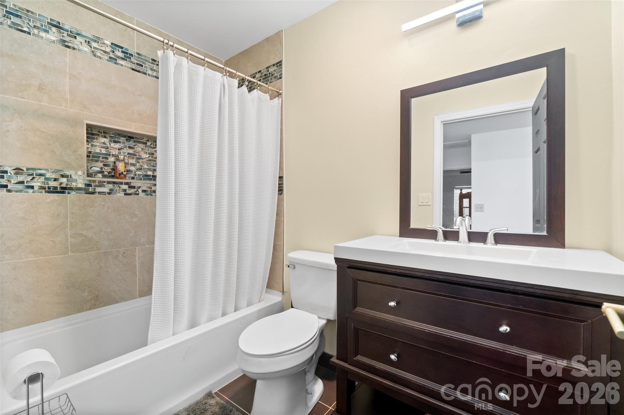 6239 Skyline Drive Charlotte NC 28269