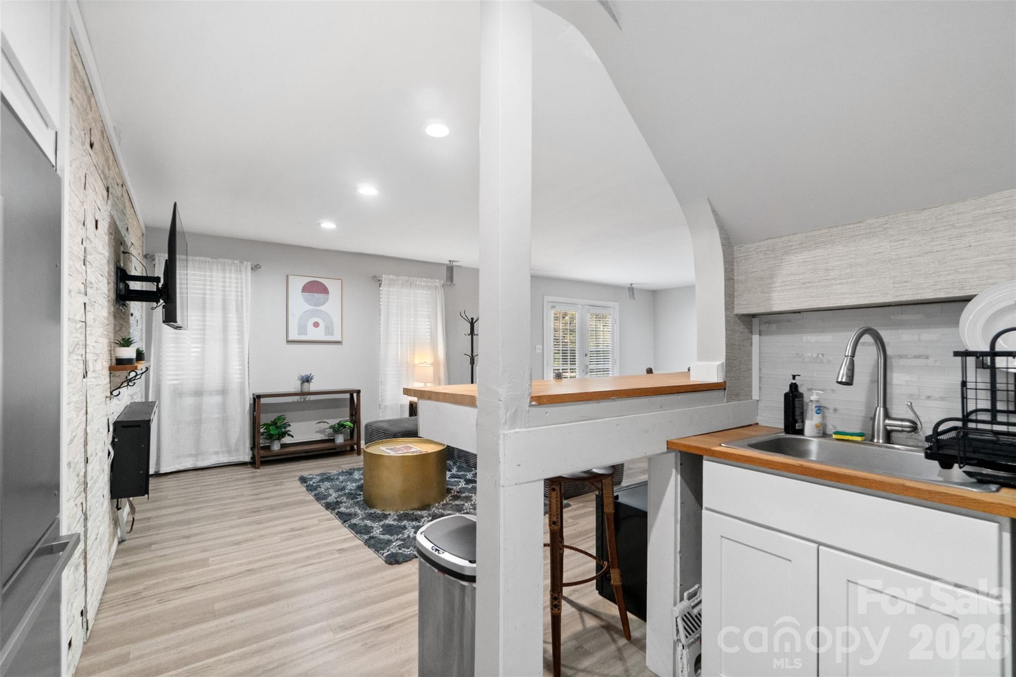 6239 Skyline Drive Charlotte NC 28269