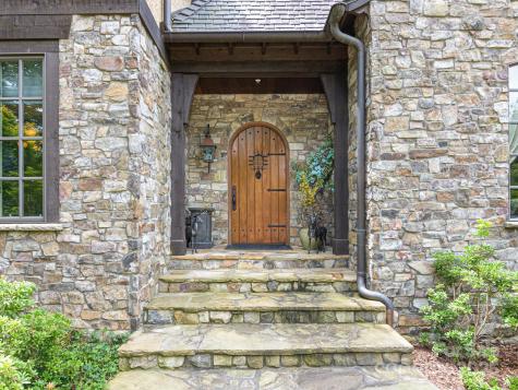 176 Valley Springs Road Asheville NC 28803