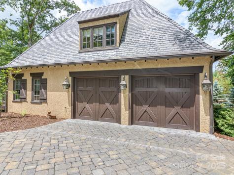 176 Valley Springs Road Asheville NC 28803