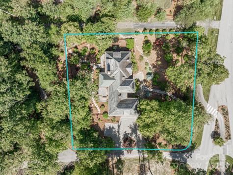 176 Valley Springs Road Asheville NC 28803