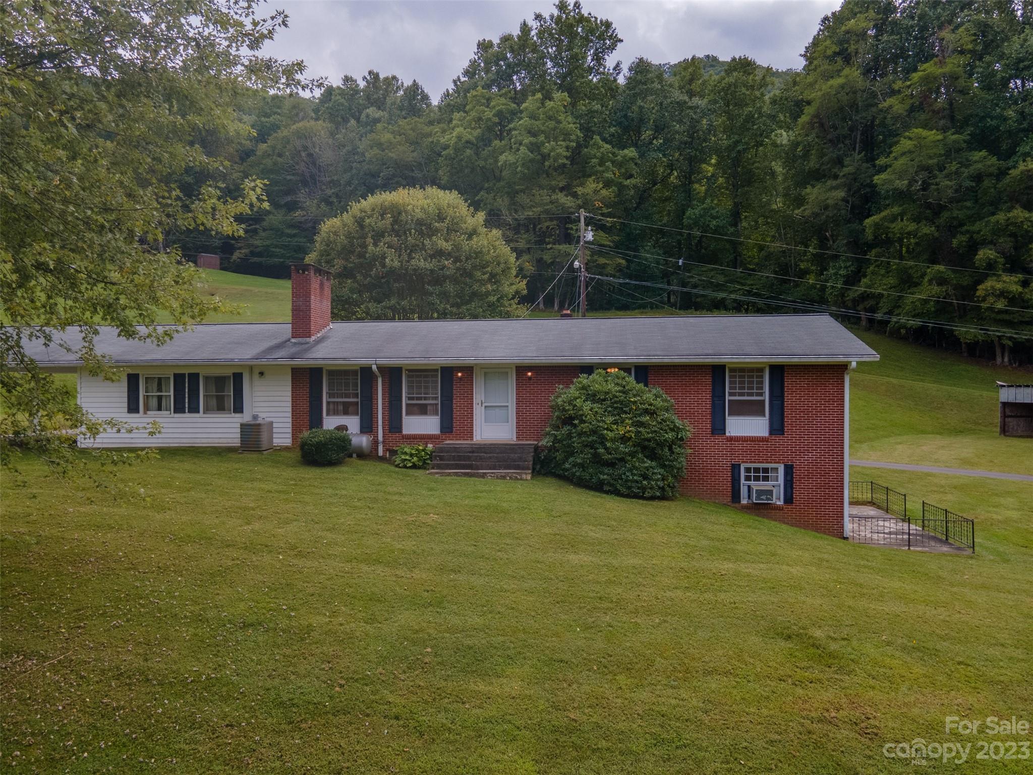 1179 Pressley Creek Road Cullowhee NC 28723