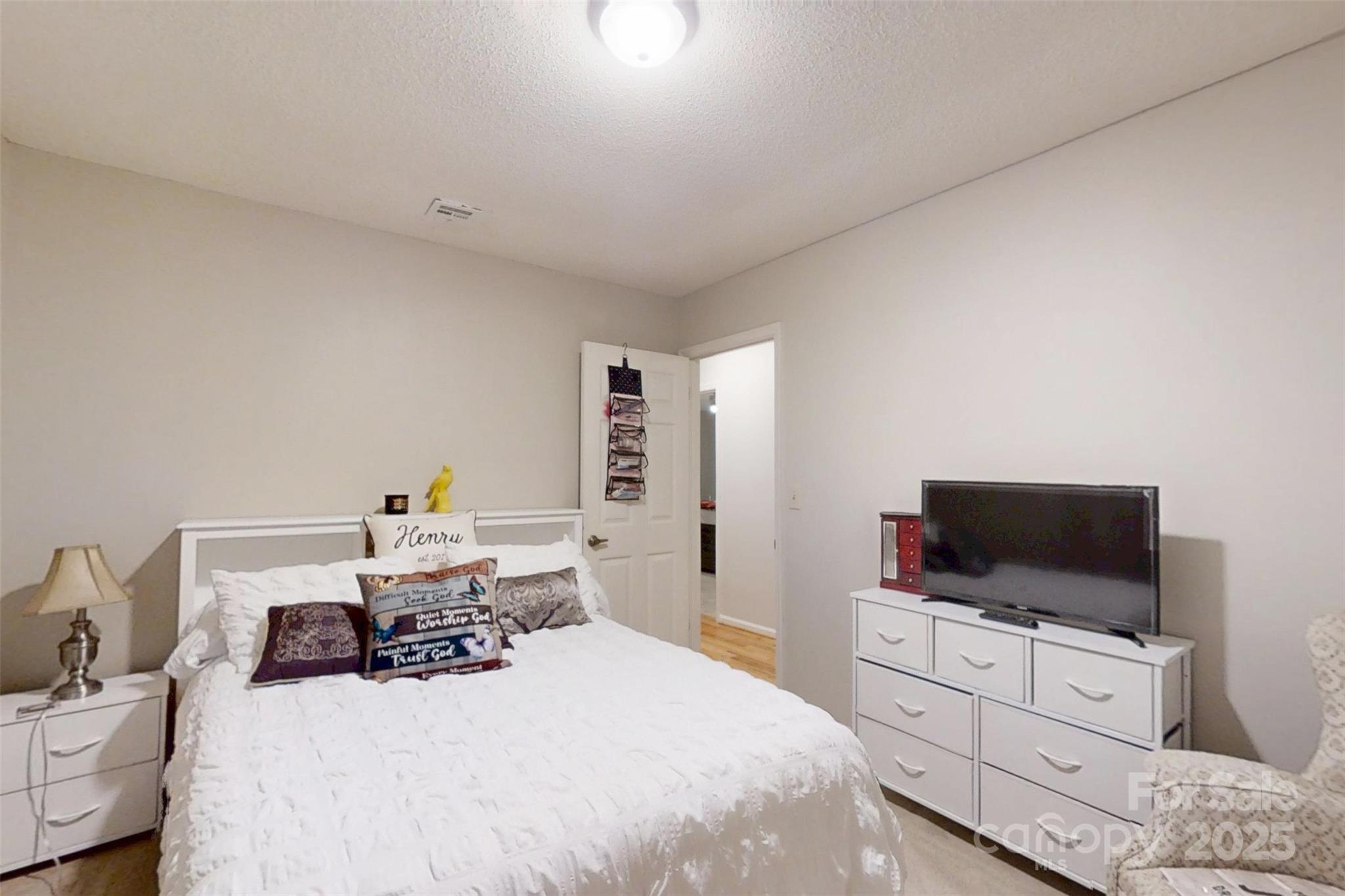 2 Clubhouse Court Asheville NC 28803