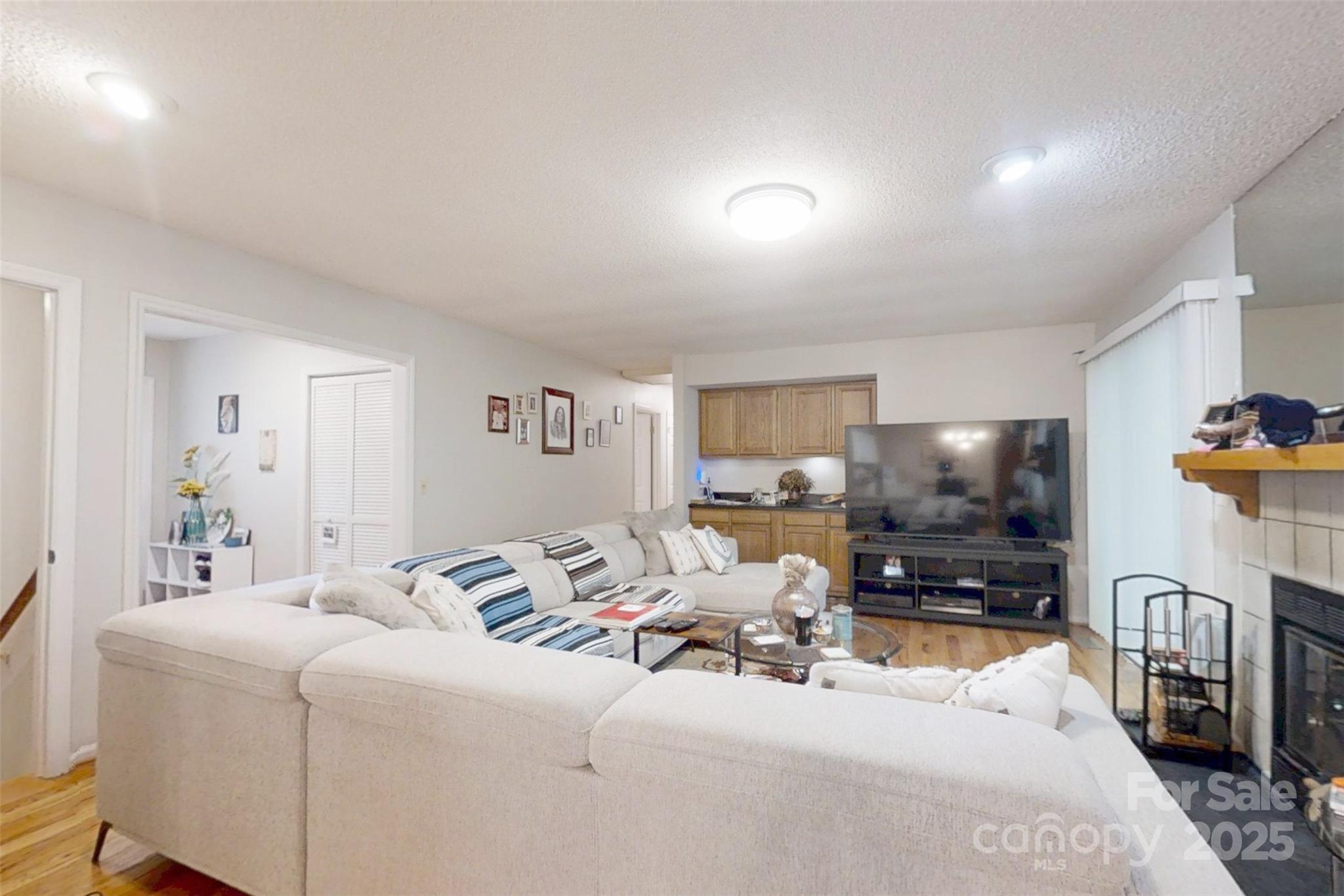 2 Clubhouse Court Asheville NC 28803