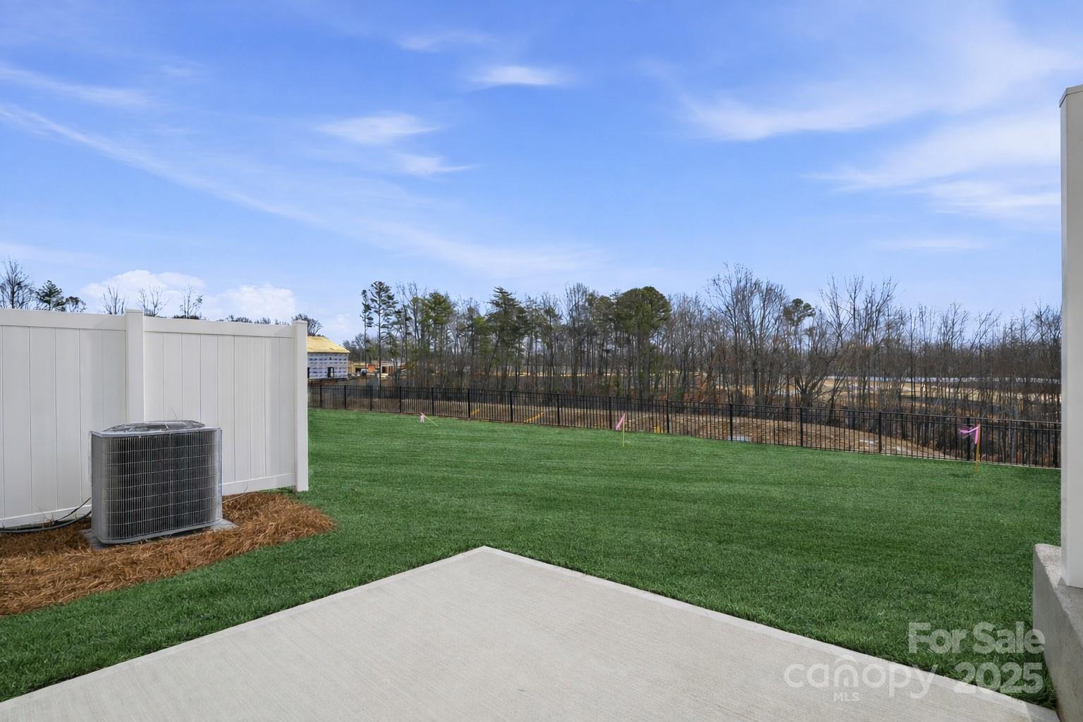 2131 Vinyasa Lane Charlotte NC 28215