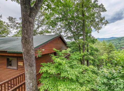 307 Blue Ridge Parkway Bryson City NC 28713