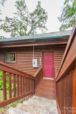 307 Blue Ridge Parkway Bryson City NC 28713