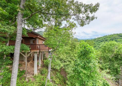 307 Blue Ridge Parkway Bryson City NC 28713