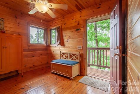 307 Blue Ridge Parkway Bryson City NC 28713