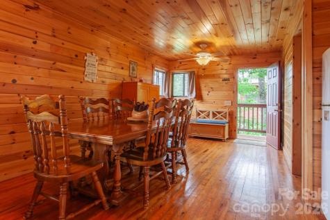 307 Blue Ridge Parkway Bryson City NC 28713