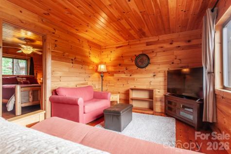 307 Blue Ridge Parkway Bryson City NC 28713