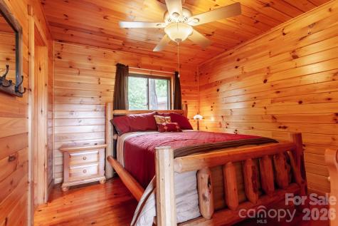 307 Blue Ridge Parkway Bryson City NC 28713